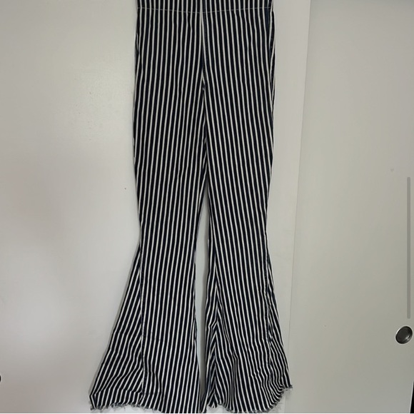 Show Me Your MuMu Berkeley Bells Striped Flare Leg Jeans - Picture 5 of 11
